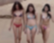 3girlsbeach.jpg